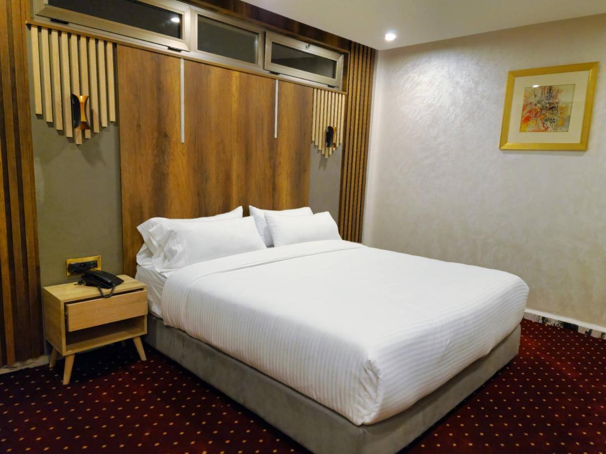 Melissa Hotel Oran Eksteriør bilde